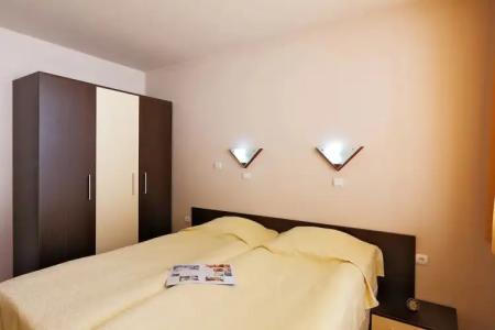 Forest Nook Aparthotel - 4