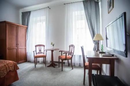 Pod Złotą Różą - 31