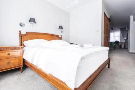 Pod Złotą Różą - 72