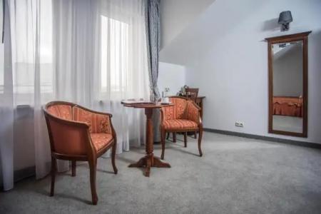 Pod Złotą Różą - 45