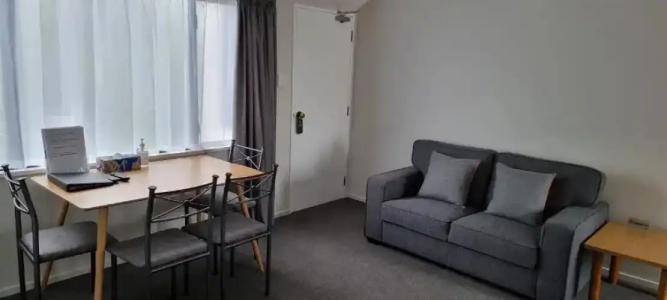 Riccarton Mall Motel - 83