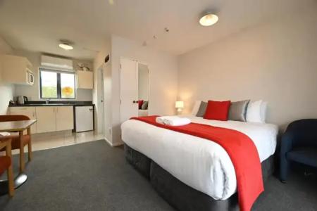 Riccarton Mall Motel - 106