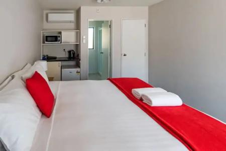 Riccarton Mall Motel - 101