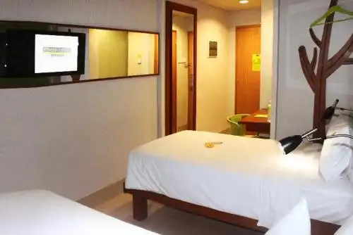 MaxOneHotels.com at Sabang - 151