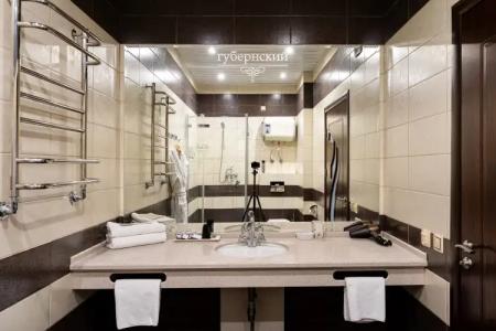 Губернский - 103