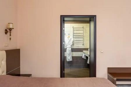 Губернский - 108