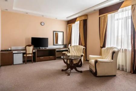 Губернский - 129