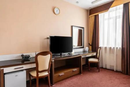 Губернский - 123