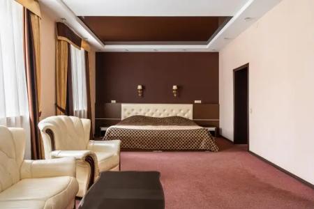 Губернский - 118