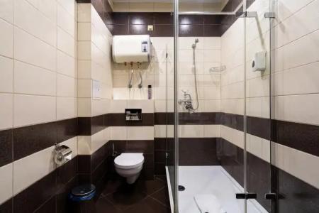 Губернский - 102