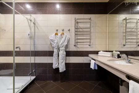 Губернский - 101