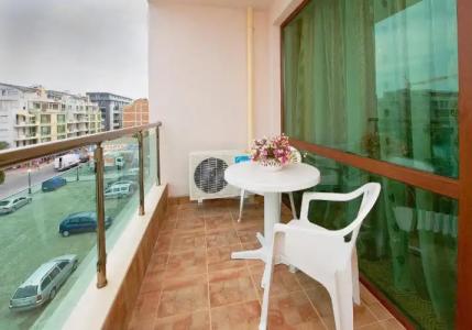 Central Plaza - 21
