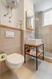 BRETIA apartments & more - 78