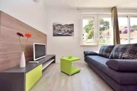 BRETIA apartments & more - 102