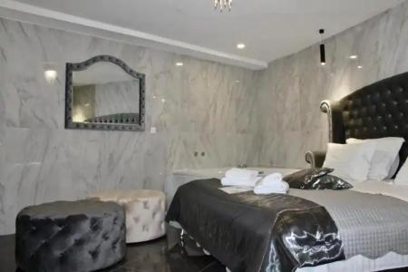 Galeria Valeria Seaside Downtown - Mag Quaint & Elegant Boutiques - 47