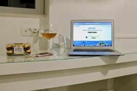 Galeria Valeria Seaside Downtown - Mag Quaint & Elegant Boutiques - 90