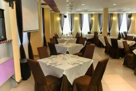 Гостиничный Комплекс Днепровская Жемчужина - 27