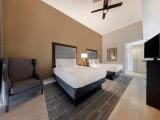 1 Bedroom Large Quadruple Suite