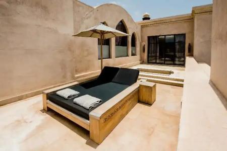 Palais Namaskar - 167