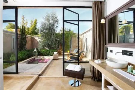 Palais Namaskar - 189