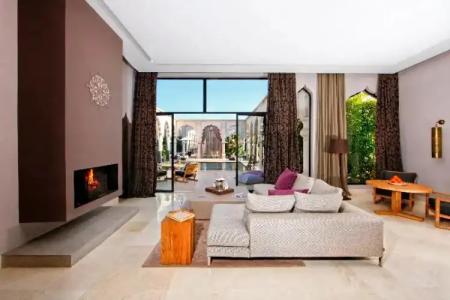 Palais Namaskar - 181