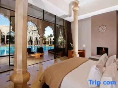 Palais Namaskar - 126