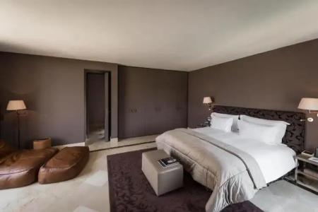 Palais Namaskar - 151