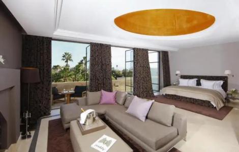 Palais Namaskar - 124