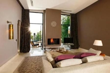 Palais Namaskar - 146