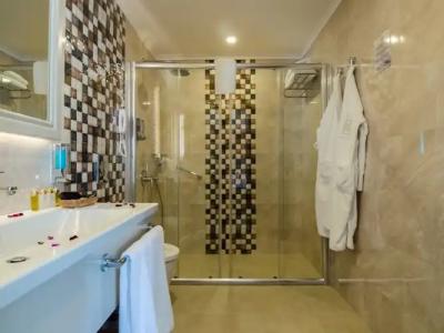 The Lumos Deluxe Resort & Spa - 64