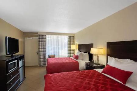 Ramada by Wyndham Venice Venezia - 30