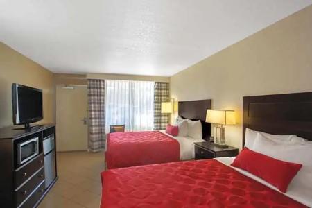 Ramada by Wyndham Venice Venezia - 43