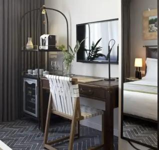 Cozy Apartment with Private Balcony - 10