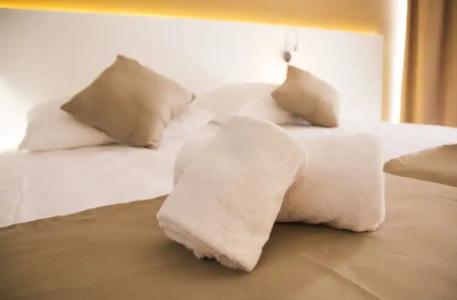 Planets One Adults Only +16 - 1