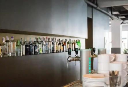 Planets One Adults Only +16 - 10