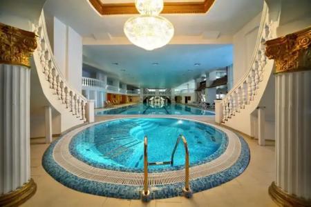 Royal and SPA Geneva - 12