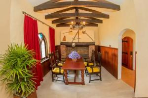 Hunas Falls Hotel, Kandy