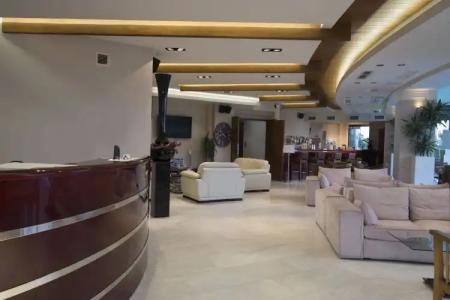 Cosmopolitan & Spa - 0