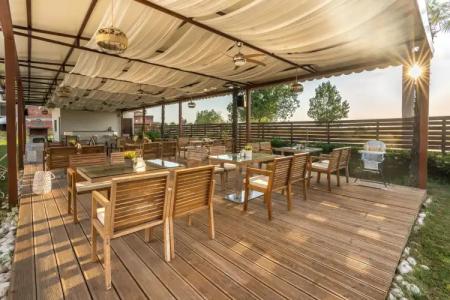 Cosmopolitan & Spa - 30