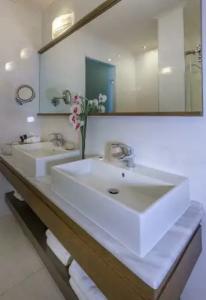 Cosmopolitan & Spa - 77