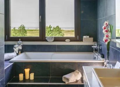 Cosmopolitan & Spa - 75