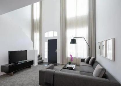 AKA Beverly Hills - 39