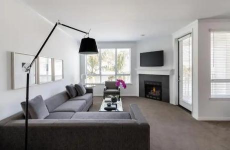 AKA Beverly Hills - 87