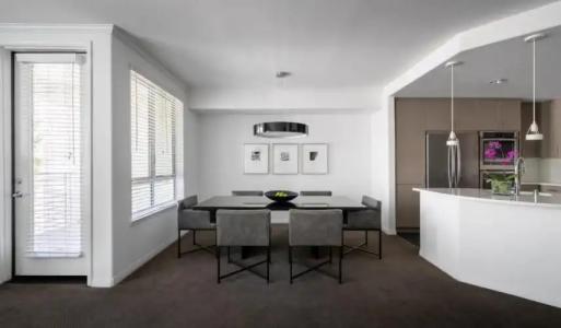 AKA Beverly Hills - 88