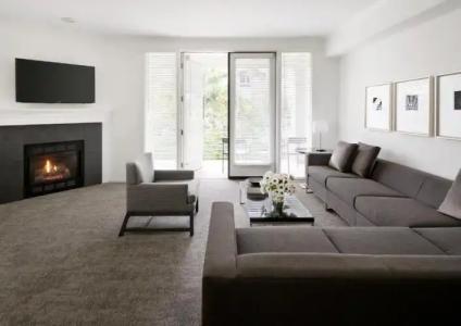 AKA Beverly Hills - 85