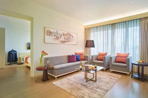 Vivanta Kolkata EM Bypass - 112