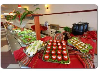 Ambassador - Free Parking - 10