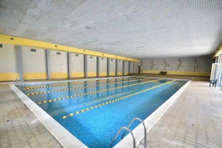 Ambassador - Free Parking - 14