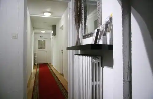 Húsavík Guesthouse - 2