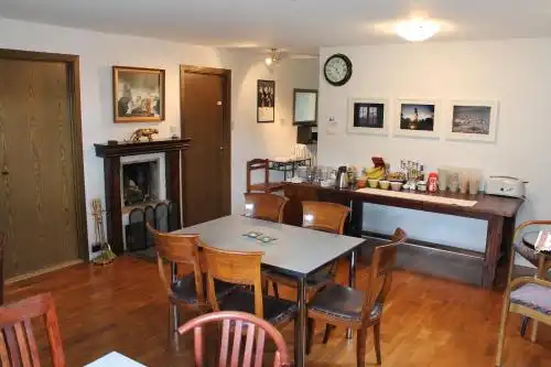 Húsavík Guesthouse - 1